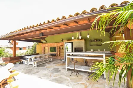 Casa com 5 Quartos à venda, 500m² no Village da Ferradura, Armação dos Búzios