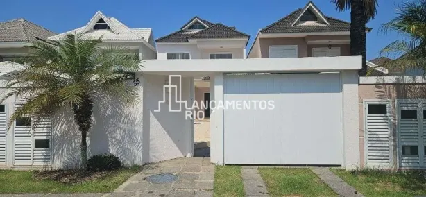 Casa de Condomínio com 4 Quartos à venda, 315m² no Recreio dos Bandeirantes, Rio de Janeiro