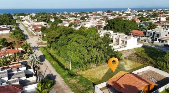 Lote/Terreno à venda, 360m² no Barra do Saí, Itapoá