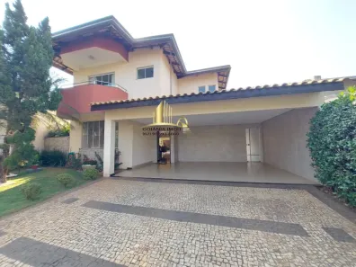 Casa de Condomínio com 3 Quartos à venda, 250m² no Loteamento Portal do Sol I, Goiânia