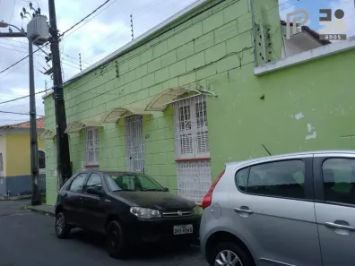 Casa com 5 Quartos para venda ou aluguel, 244m² no Centro, São Luís