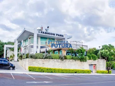 Ponto Comercial para alugar, 110m² no Setor de Habitações Individuais Sul, Brasília