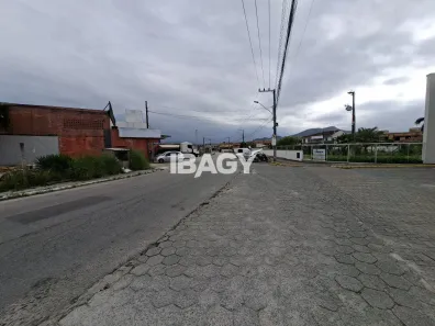 Apartamento com 2 Quartos para alugar, 54m² no Forquilhas, São José