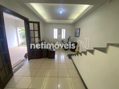 Casa com 3 Quartos à venda, 205m² no Céu Azul, Belo Horizonte