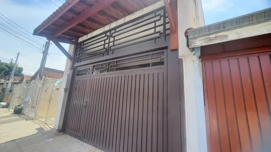 Sobrado com 3 Quartos à venda, 130m² no Loteamento Ana Quirina, Pindamonhangaba