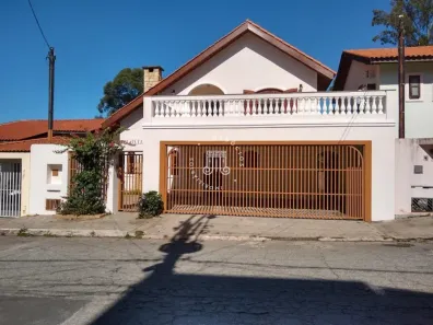 Sobrado com 4 Quartos à venda, 246m² no Jardim Torres São José, Jundiaí