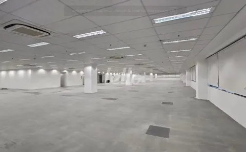 Sala Comercial para alugar, 715m² no Lapa de Baixo, São Paulo