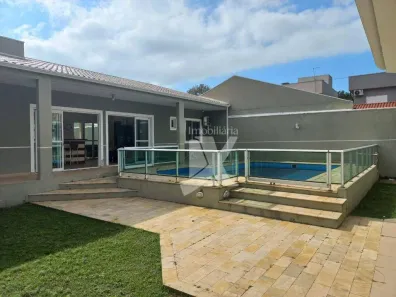 Casa com 5 Quartos para alugar, 250m² no Atami, Pontal do Paraná