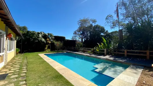 Casa com 4 Quartos à venda, 220m² no Nogueira, Petrópolis