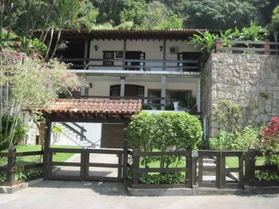 Casa com 4 Quartos à venda, 761m² no Pitangueiras, Guarujá