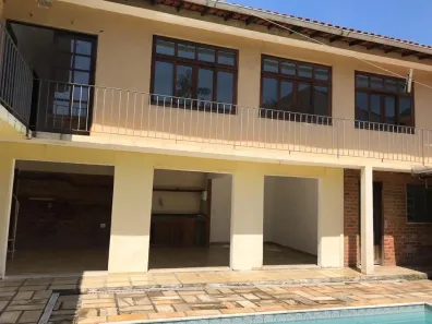 Casa com 8 Quartos à venda, 403m² no Piratininga, Niterói