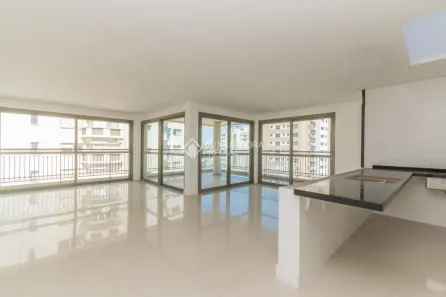 Cobertura com 3 Quartos para alugar, 177m² no Três Figueiras, Porto Alegre