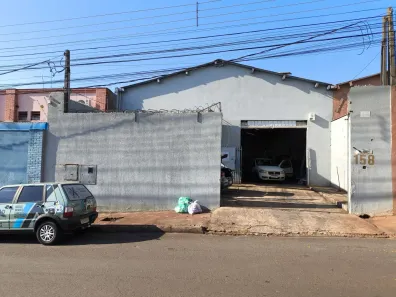 Galpão/Depósito/Armazém à venda, 498m² no Helena, Londrina