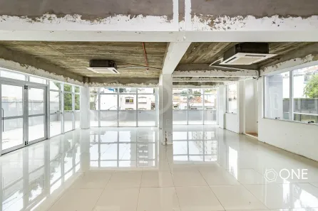 Sala Comercial para alugar, 120m² no Petrópolis, Porto Alegre