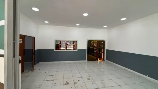 Prédio Comercial para alugar, 1000m² no Centro, Manaus