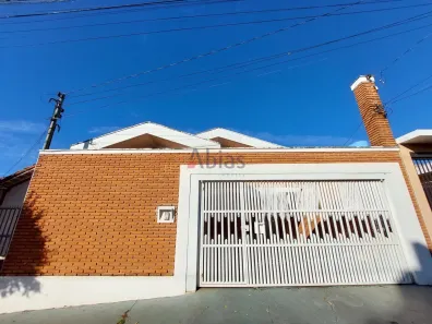 Casa com 3 Quartos para alugar, 220m² no Vila Monteiro (Gleba I), São Carlos