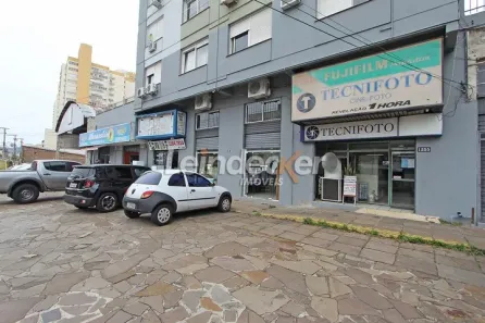 Ponto Comercial à venda, 201m² no Partenon, Porto Alegre