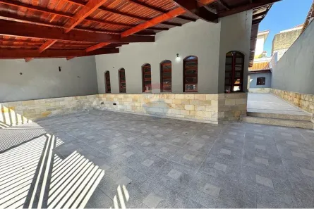 Casa com 5 Quartos à venda, 268m² no Jardim Santa Clara, Guarulhos