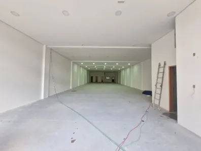 Ponto Comercial para alugar, 400m² no Vila Romana, São Paulo