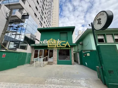 Imóvel Comercial com 5 Quartos para venda ou aluguel, 234m² no Aparecida, Santos