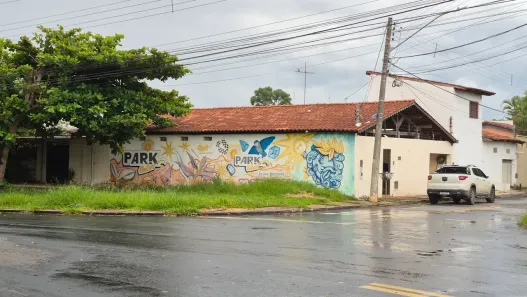 Imóvel Comercial com 3 Quartos à venda, 220m² no Parque das Laranjeiras, Goiânia