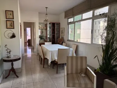 Apartamento com 4 Quartos à venda, 130m² no Coração Eucarístico, Belo Horizonte