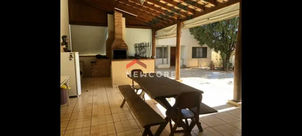 Sobrado com 3 Quartos à venda, 526m² no Zona 04, Maringá