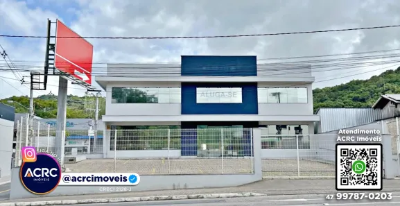 Prédio Comercial para alugar, 744m² no Centro, Blumenau