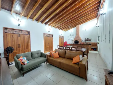 Casa com 2 Quartos à venda, 270m² no Jardim São Cristóvão I, Rio das Pedras
