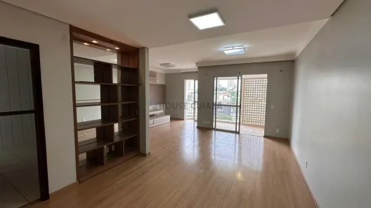 Apartamento com 3 Quartos para alugar, 110m² no Quilombo, Cuiabá