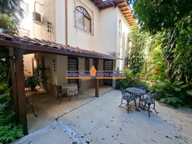 Casa com 4 Quartos à venda, 365m² no Santa Mônica, Belo Horizonte
