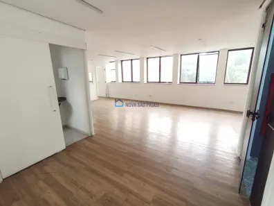 Sala Comercial para alugar, 120m² no Pinheiros, São Paulo