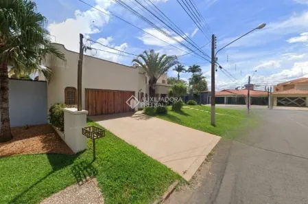 Casa com 3 Quartos à venda, 500m² no Cidade Jardim, Pirassununga