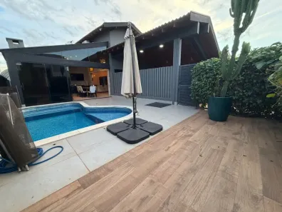 Casa de Condomínio com 3 Quartos à venda, 198m² no Parque Residencial Damha II, Presidente Prudente