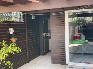Apartamento com 2 Quartos à venda, 20m² no Vila Ipiranga, Porto Alegre