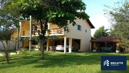 Sobrado com 4 Quartos à venda, 350m² no Corumbá, Itanhaém