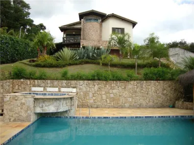Sobrado com 5 Quartos à venda, 740m² no Monterrey, Louveira