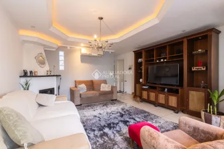 Casa com 3 Quartos à venda, 224m² no Sarandi, Porto Alegre