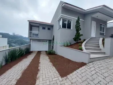 Casa com 3 Quartos à venda, 167m² no Salgado Filho, Caxias do Sul