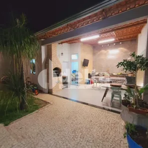 Casa com 4 Quartos à venda, 280m² no Santa Rosa, Uberlândia