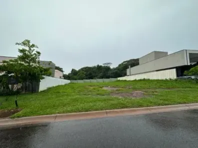 Lote/Terreno à venda, 692m² no Parque Cidade, Goiânia