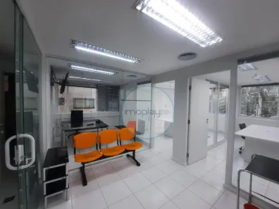 Sala Comercial para alugar, 117m² no Vila Olímpia, São Paulo