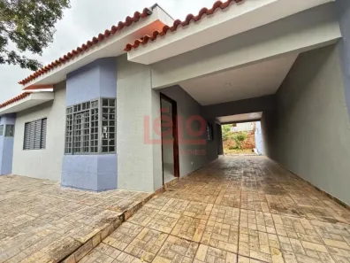 Casa com 2 Quartos para alugar, 109m² no Jardim Novo Alvorada, Maringá