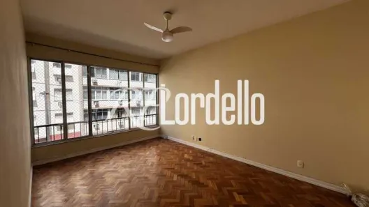 Apartamento com 3 Quartos para alugar, 122m² no Copacabana, Rio de Janeiro