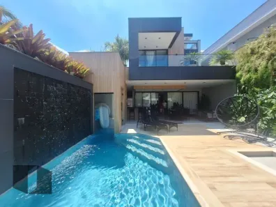 Casa de Condomínio com 4 Quartos à venda, 334m² no Recreio dos Bandeirantes, Rio de Janeiro