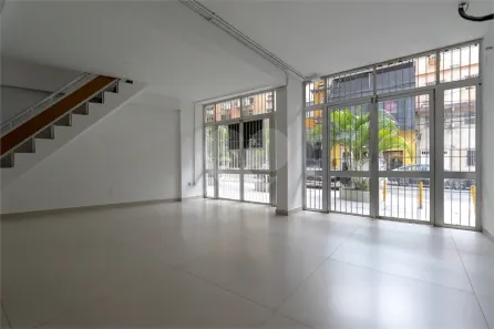 Ponto Comercial à venda, 120m² no Centro, Vitória