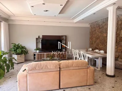 Casa com 3 Quartos para alugar, 210m² no Loteamento Villa Branca, Jacareí