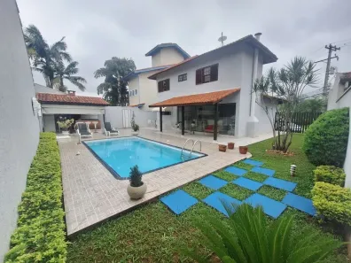 Casa de Condomínio com 3 Quartos à venda, 257m² no São Paulo II, Cotia