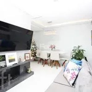 Apartamento com 2 Quartos à venda, 67m² no Passo da Areia, Porto Alegre