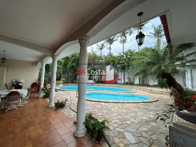 Casa com 6 Quartos à venda, 680m² no Centro, Franca